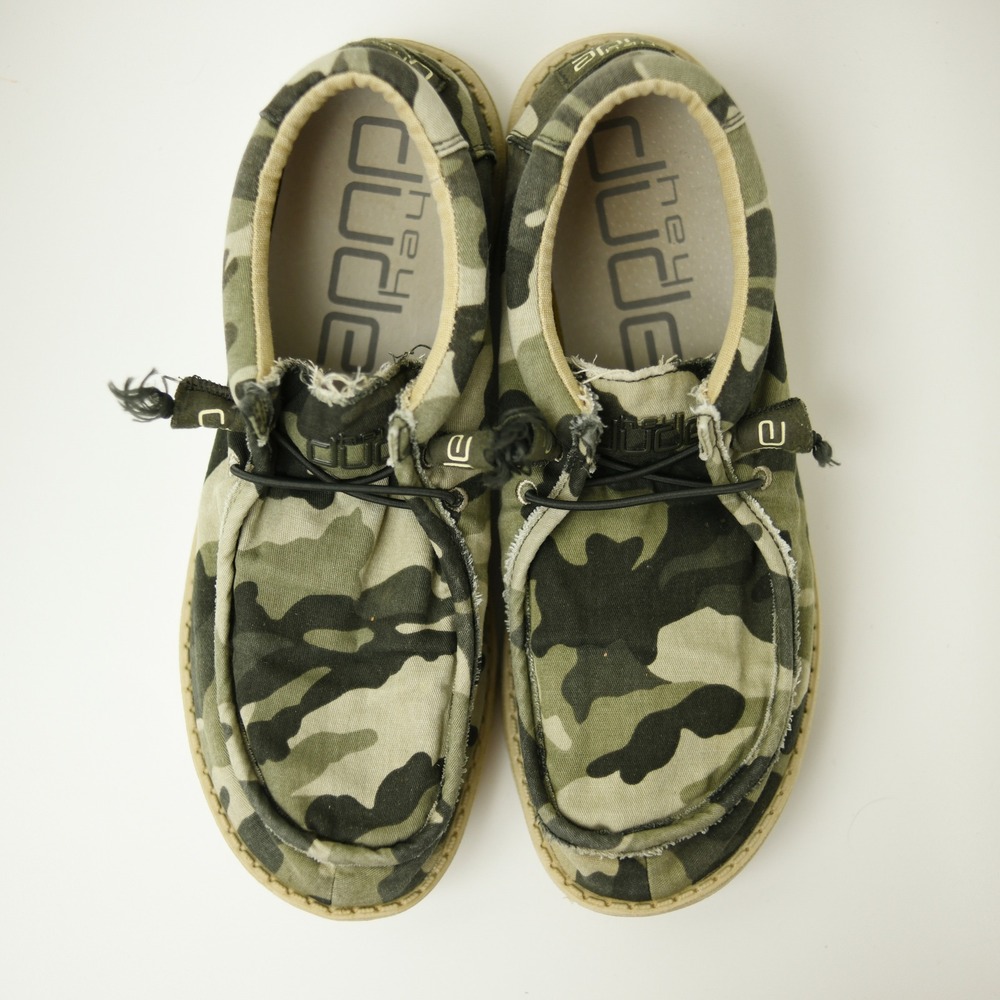 Hey Dude Wally Camo Mens Shoes Size 9 Green Camouflage Canvas Slip On Loafers